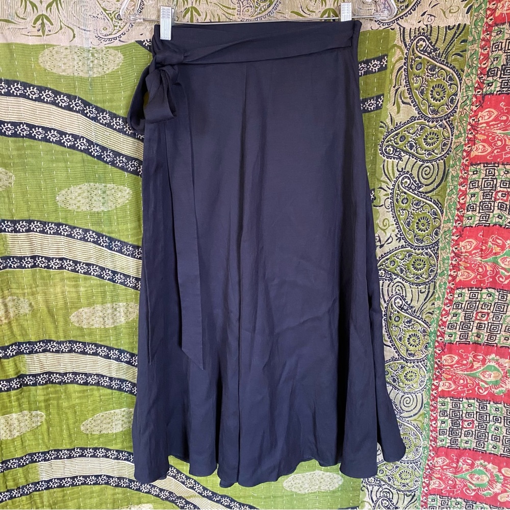Iris & Ink Navy Blue Tie-Front Linen Blend Midi Skirt Size 4